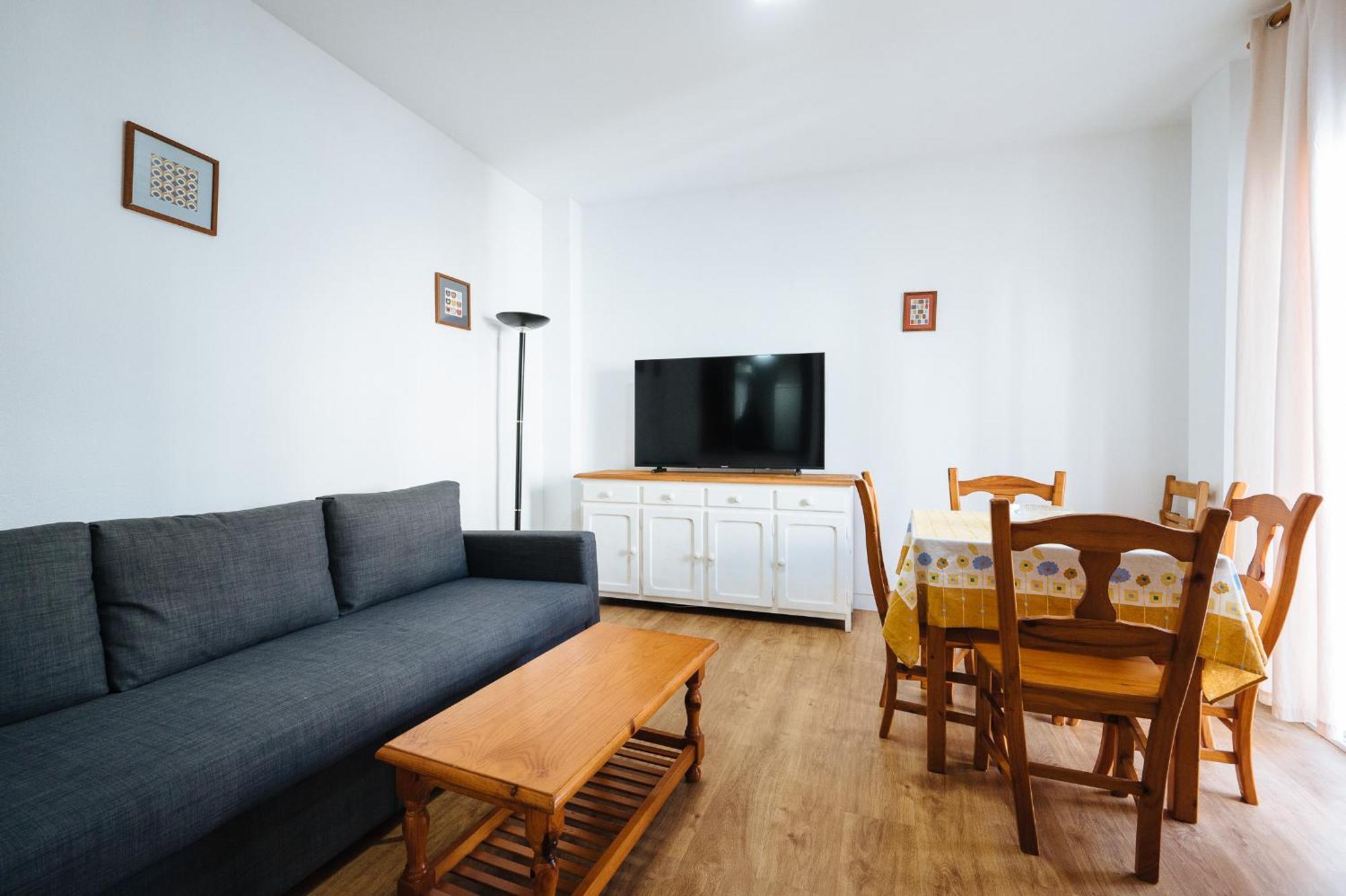 Pilsev Center Apartment Севилья Экстерьер фото