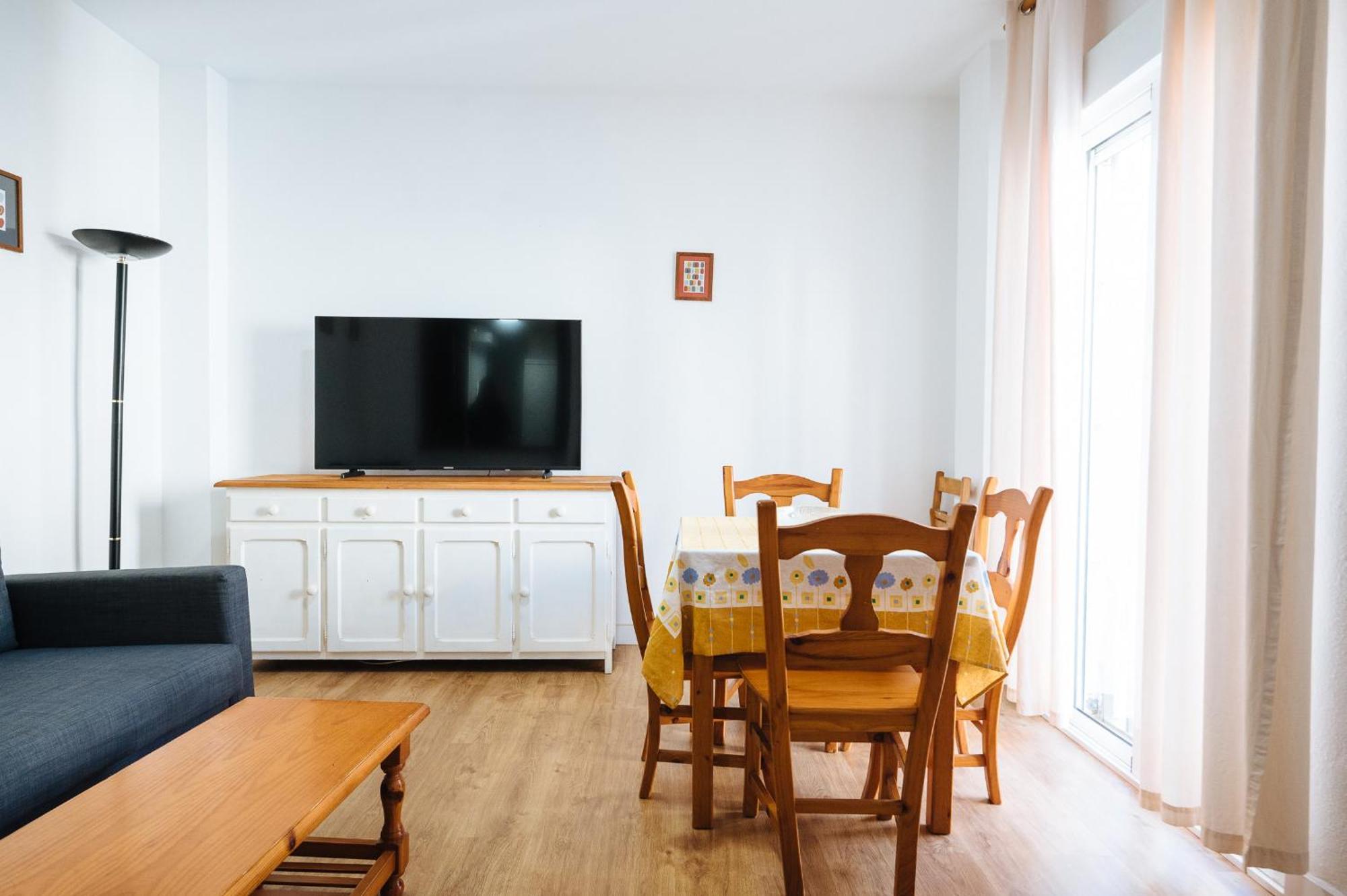 Pilsev Center Apartment Севилья Экстерьер фото