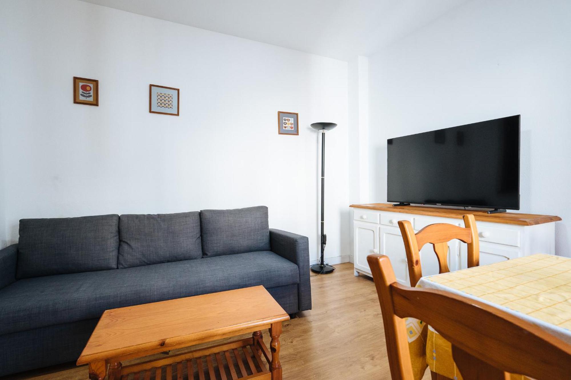 Pilsev Center Apartment Севилья Экстерьер фото